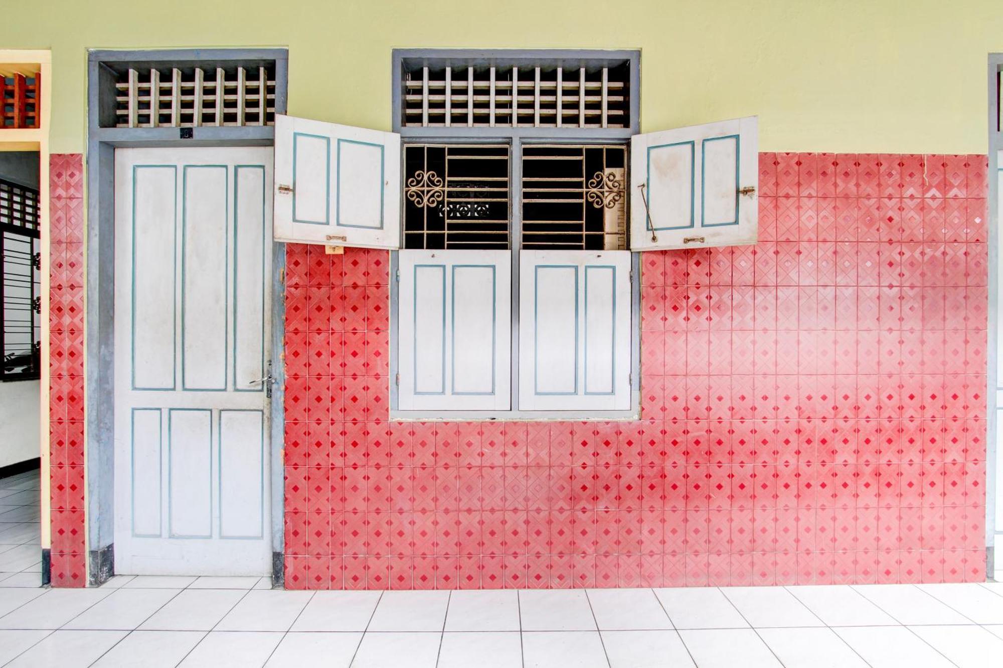 Spot On 94085 Hotel Agung Purwokerto Luaran gambar